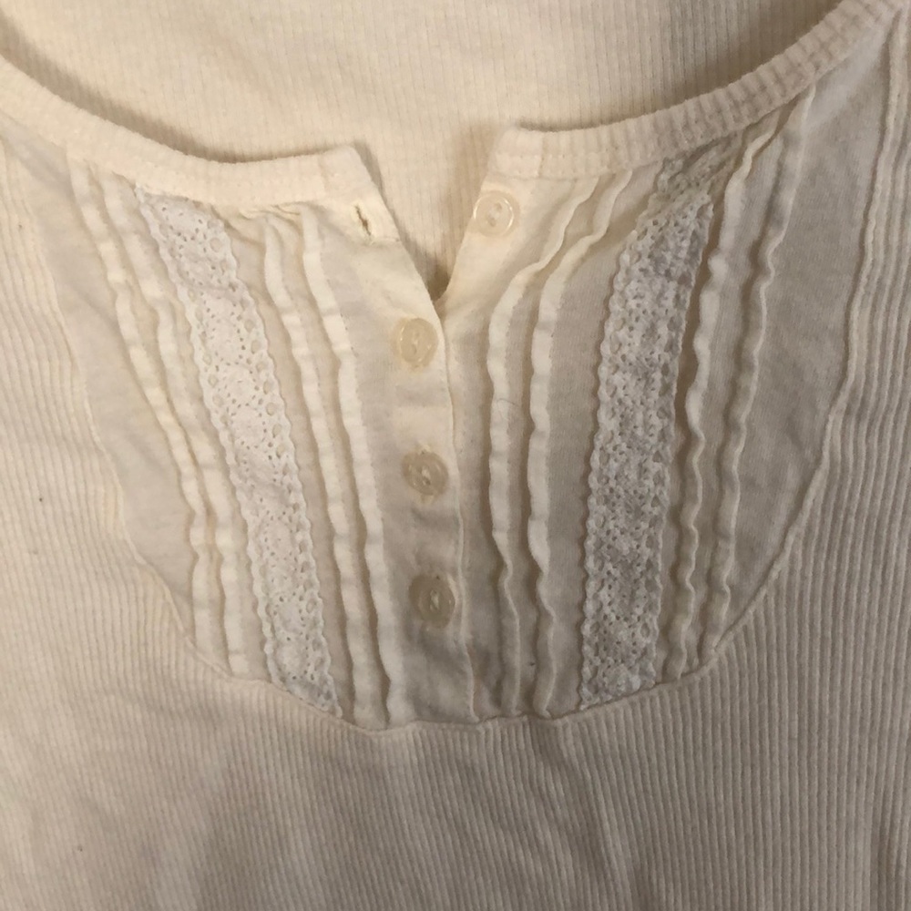 Top - Picture 2 of 3